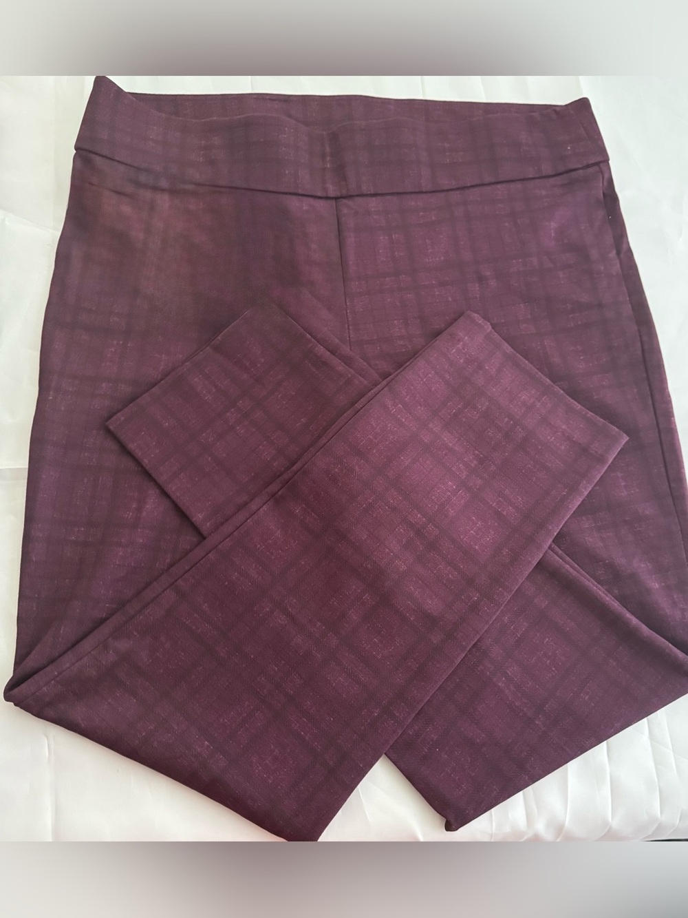 Briggs Plum Ponte Leggings - Stretch - PL - Large NWOT